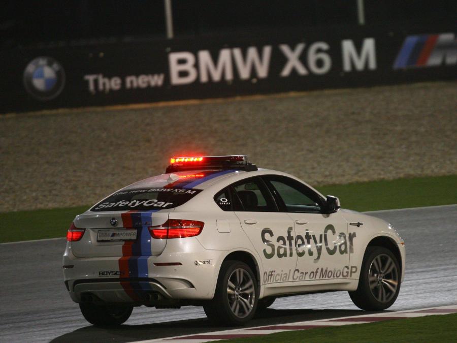  BMW X6 M MotoGP Safety Car 2009 года  (фото 3 из 5)